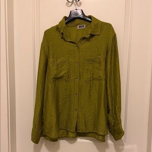 Italian Olive Green Textured Button-Front Women's Blouse